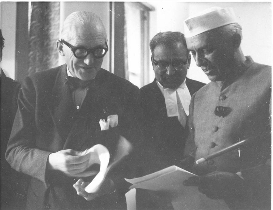 Corbusier-and-Nehru